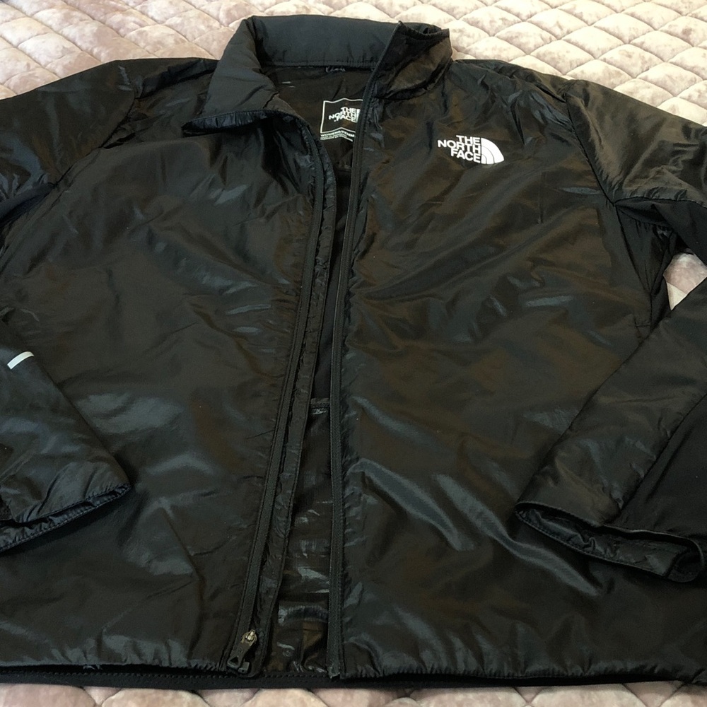 Final price 🙏🏻The North Face light weight jacket